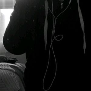 Meet your Posher, Mila